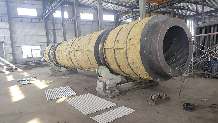Automatic high-efficiency and energy-saving sawdust rotary dryer 003