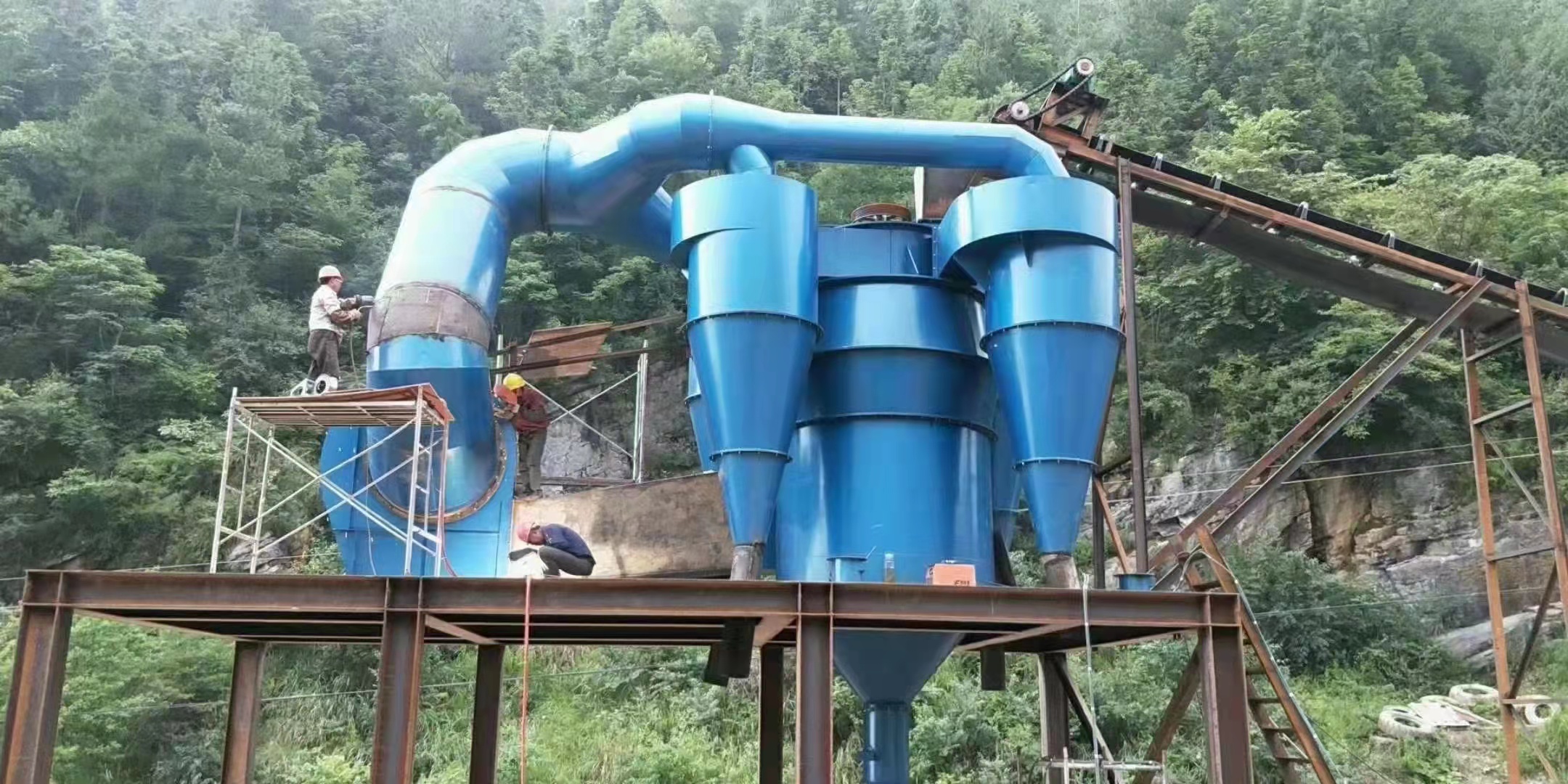 High-efficiency cement three-separation powder separator 001